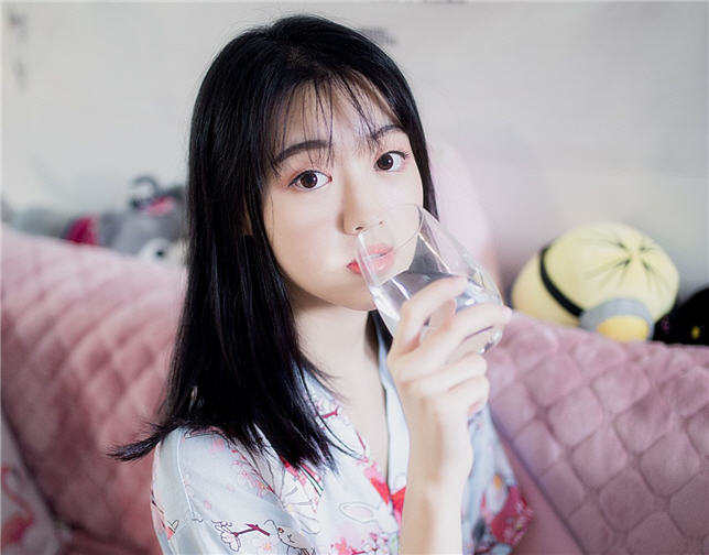 榮成孫漫 | 線雕，砍掉歲月，母女變姐妹！