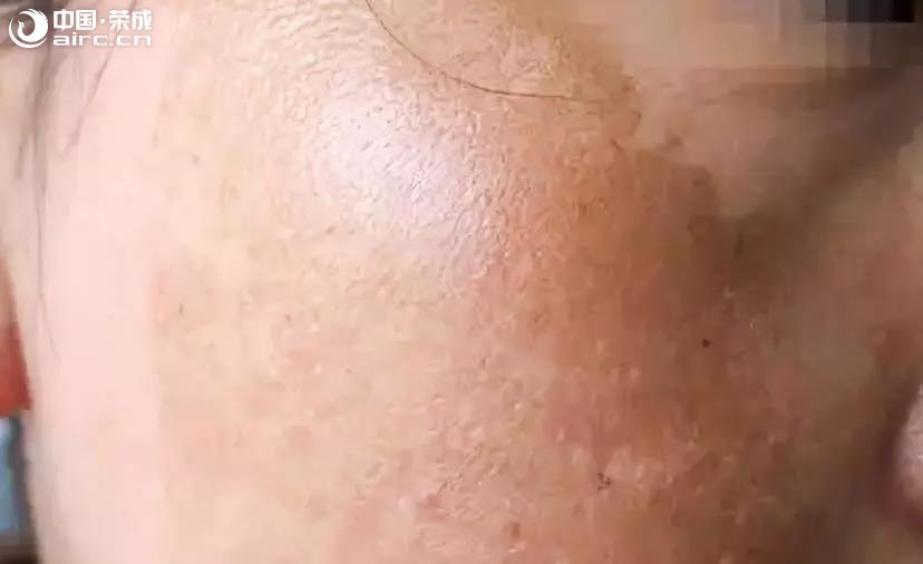 DƬ
